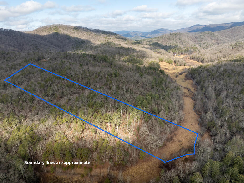 14.97AC Wolf Pen Gap Road