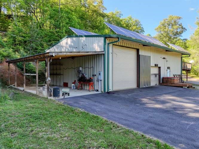 441 Foxfire Road