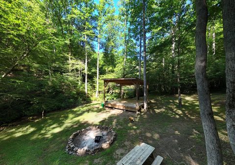 A home in Hiawassee