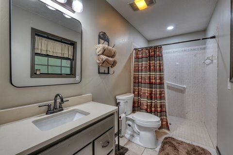 A home in Hiawassee