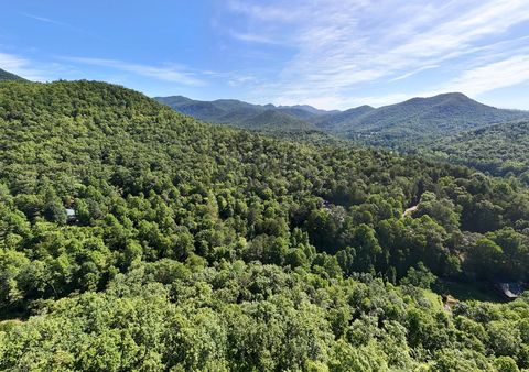 A home in Hiawassee