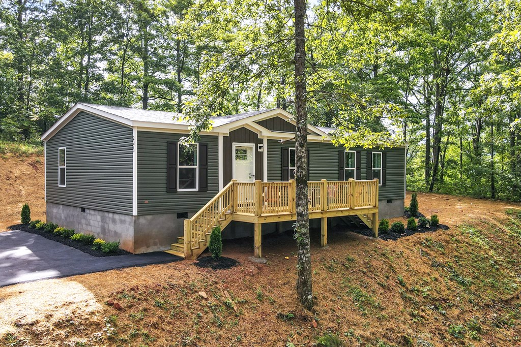 2373 Rainbow Ridge Road