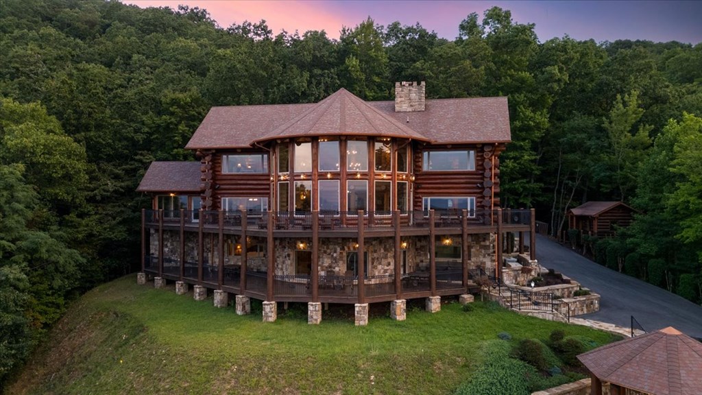 373 Rising Star Lane