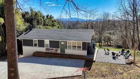 260 Moore View Homes Road Hayesville NC 28904