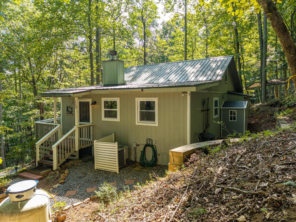 767 Robertson Circle