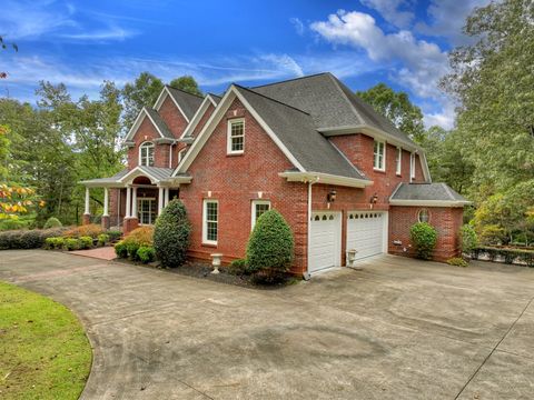 A home in Talking Rock