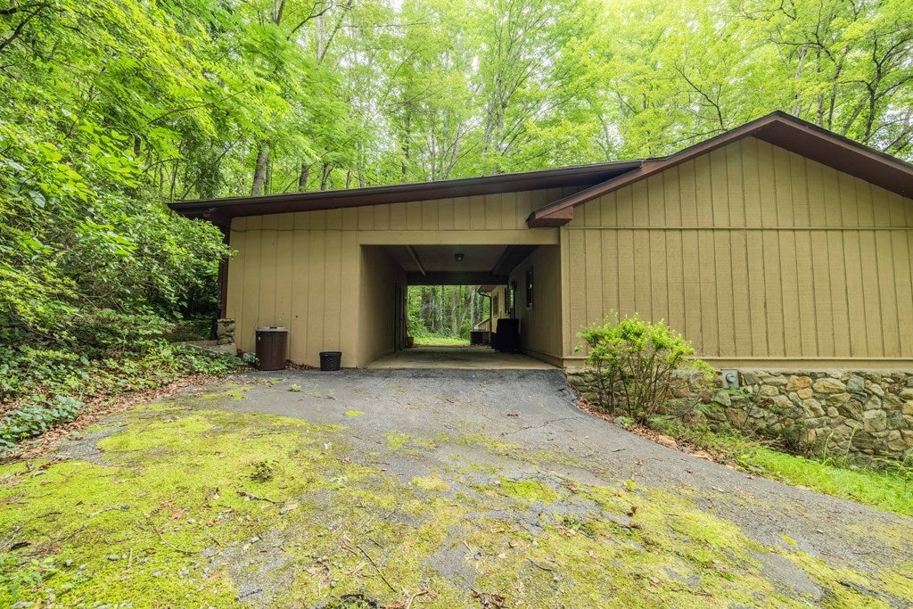 65 Eagle Chase Circle