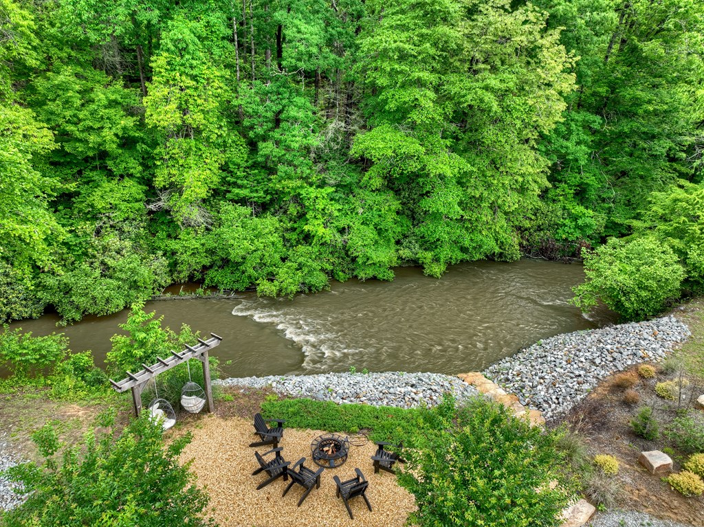 186 Dogwood Drive