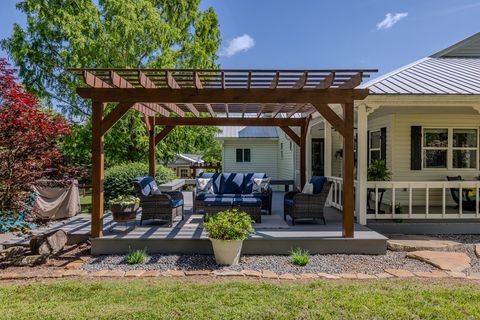 A home in Hayesville