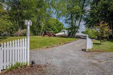 A home in Hayesville