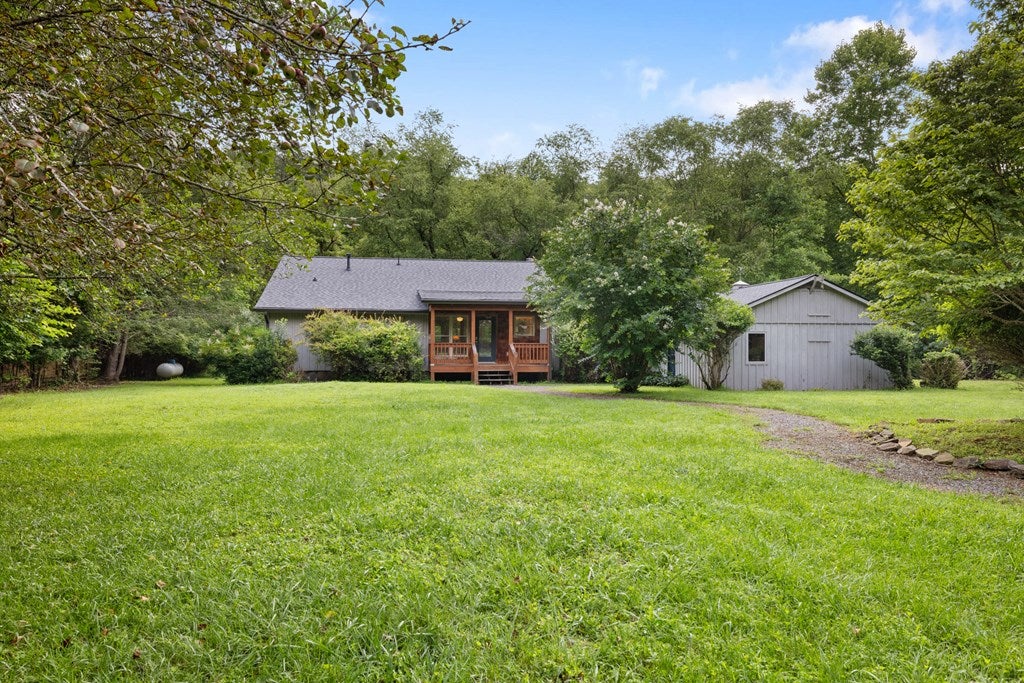 76 Misty River Lane