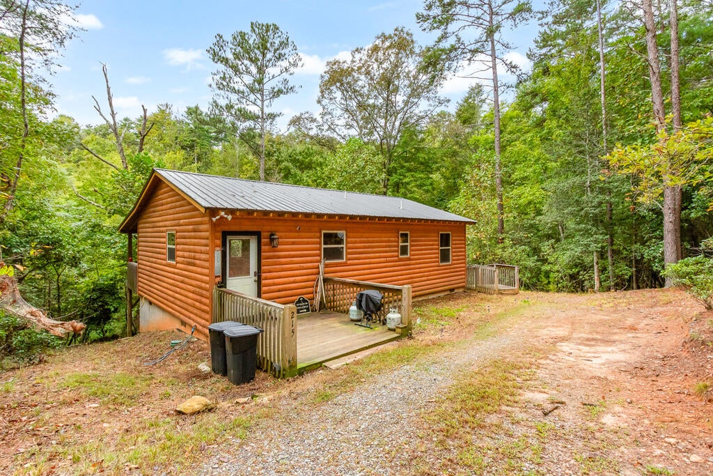 215 Quail Drive