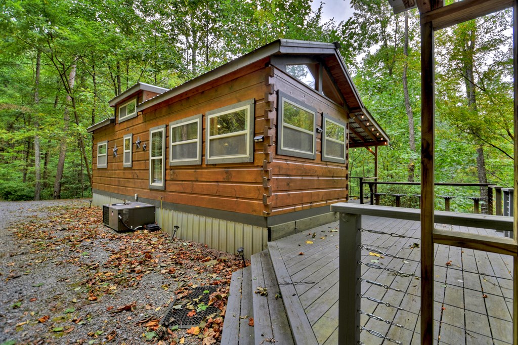 163 Chestnut Ridge Trail