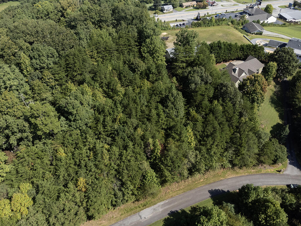 43 Hidden Fields Road