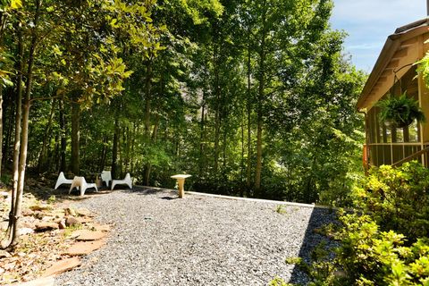 A home in Hiawassee