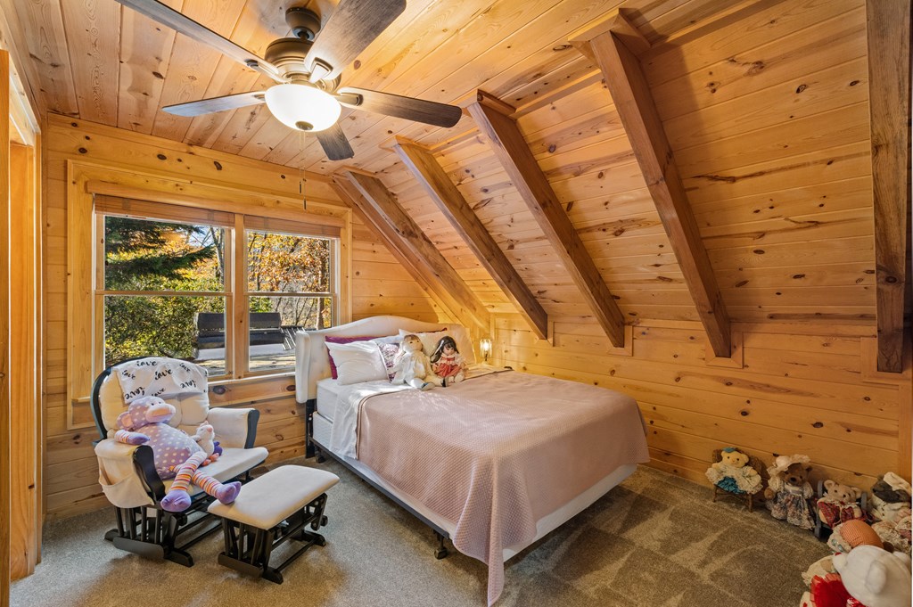 Blue Ridge, Georgia, 30513, United States, 4 Bedrooms Bedrooms, ,4 BathroomsBathrooms,Residential,Active,1990018