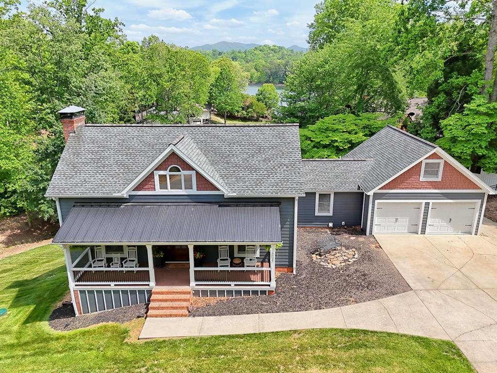 520 Long View Drive