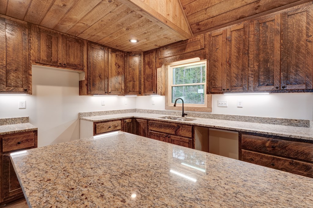 3448 Lickskillet Road