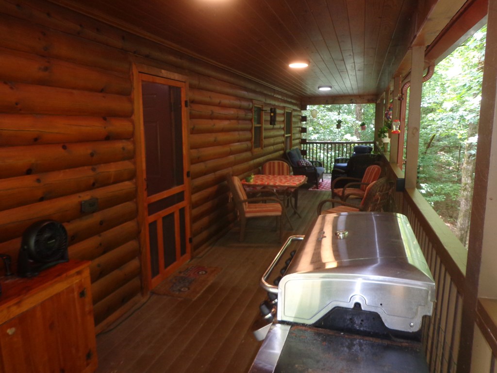 9547 Big Creek