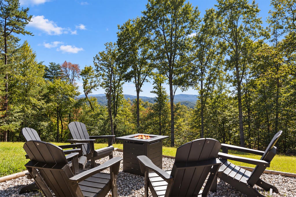 36 Deep Cove Road