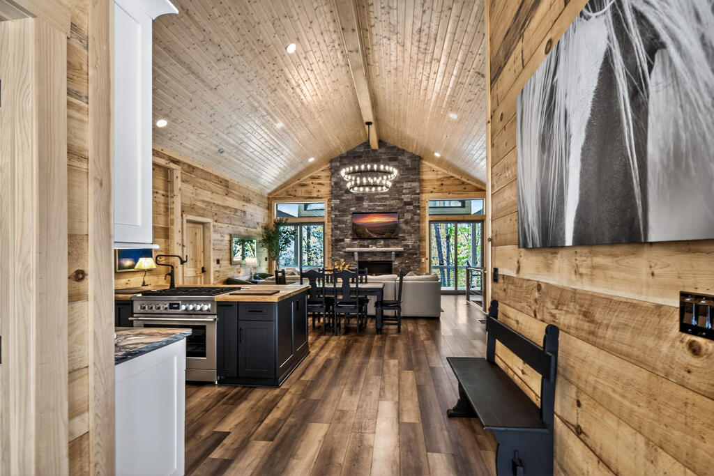 245 Bear Paw Trail