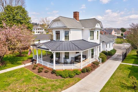 85 River Street Ellijay GA 30540