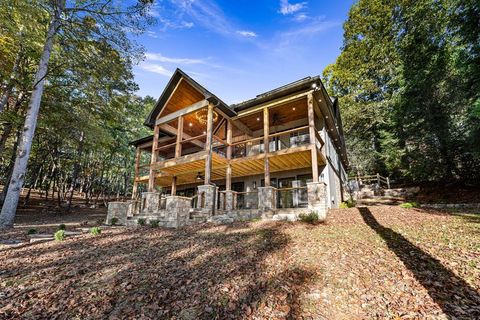 A home in Blairsville