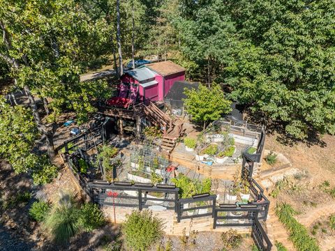 A home in Ellijay