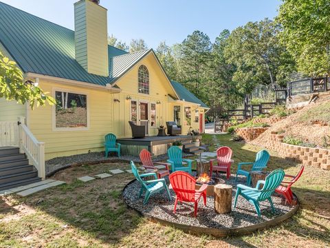 A home in Ellijay