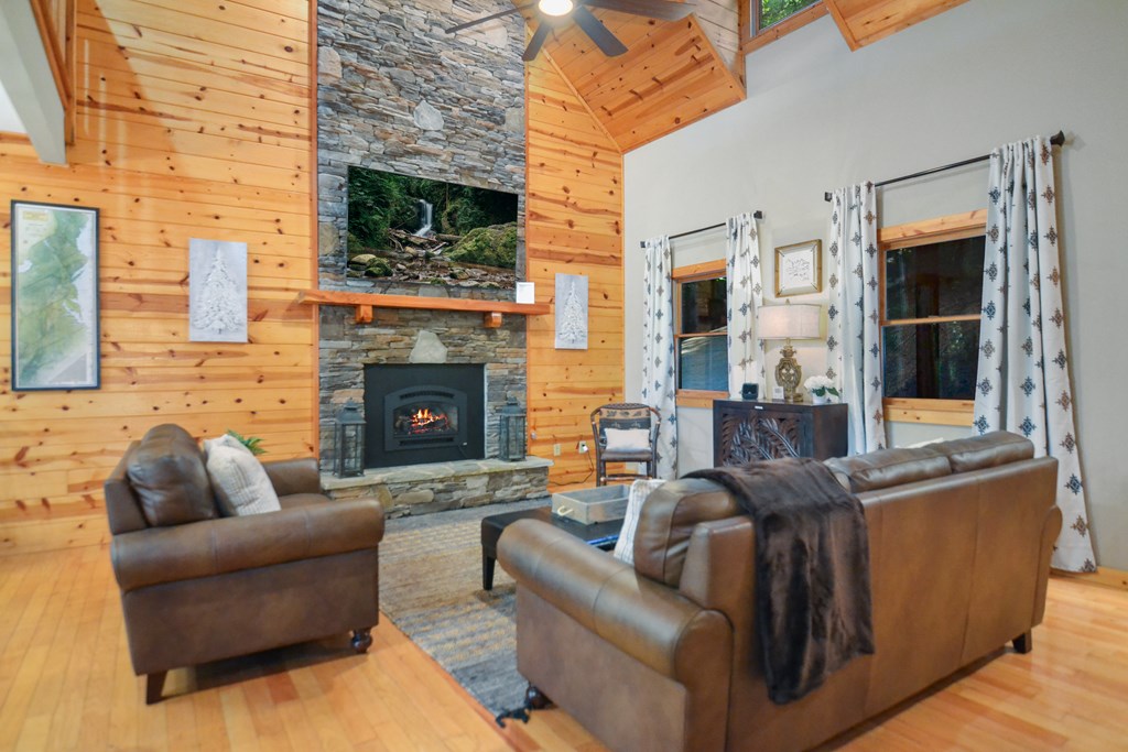 411 Gunite Circle