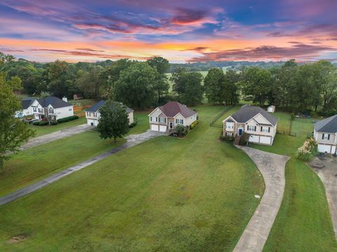 105 Woodberry Drive Se Calhoun GA 30701