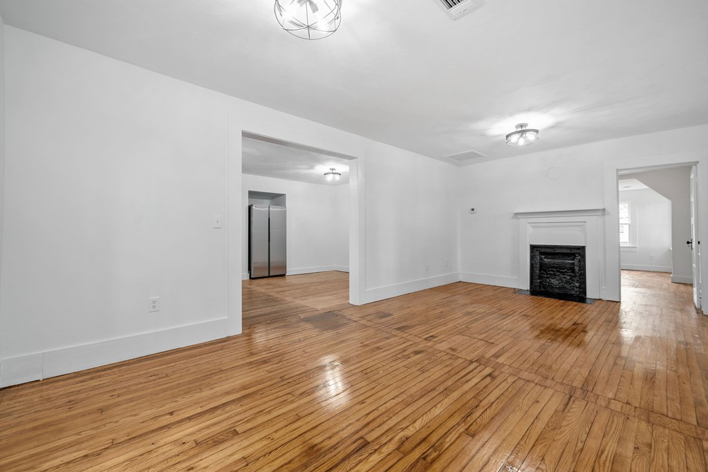 1619 Talking Rock Road