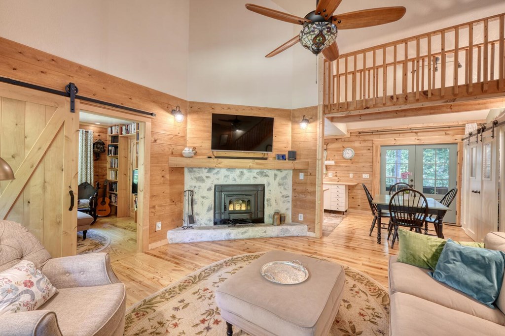 299 Craig Thompson Drive