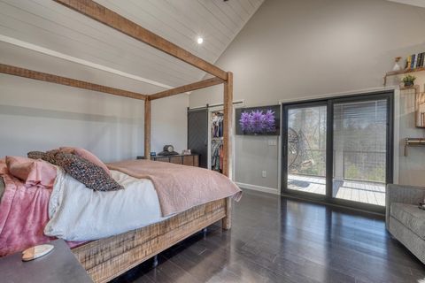 A home in Blairsville