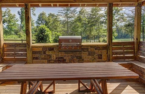 A home in Blairsville