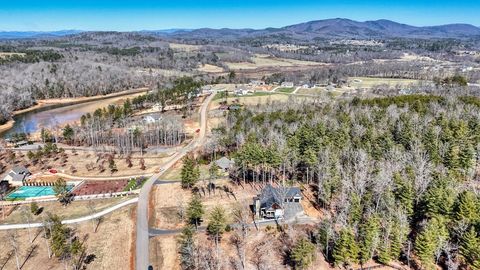 A home in Blairsville