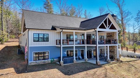 A home in Blairsville