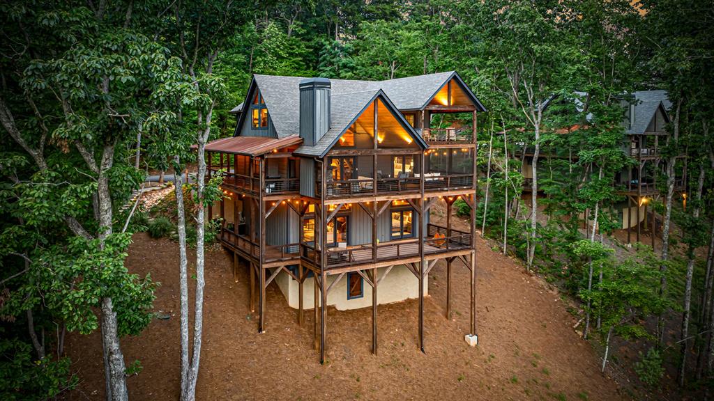 825 Price Road