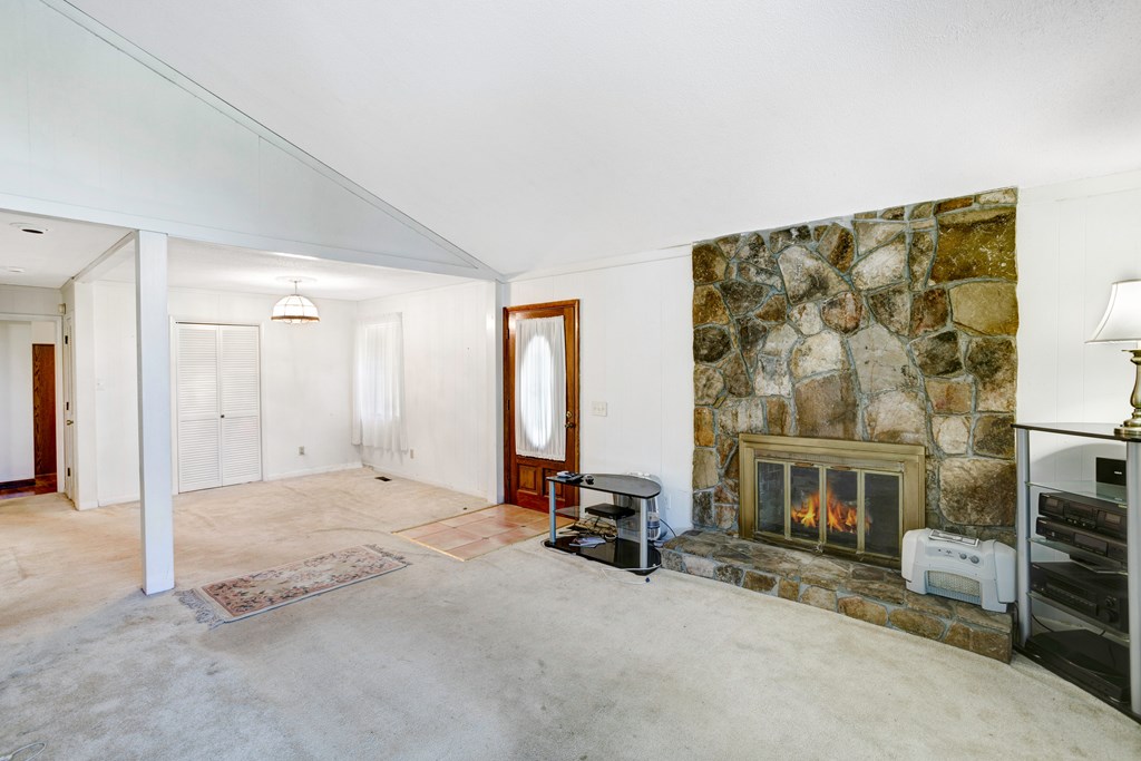 322 Hall Road