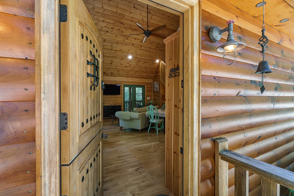 115 Travelers Gap Road