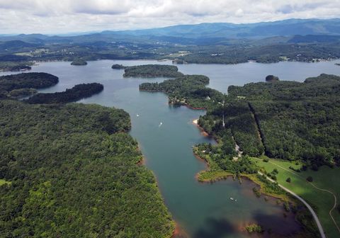 A home in Hiawassee