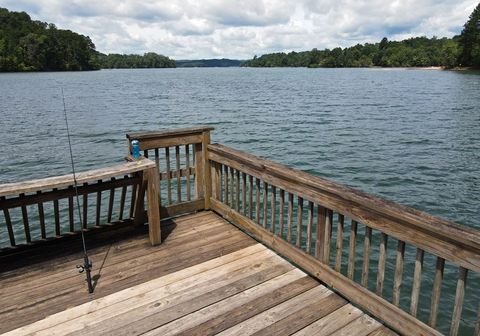 A home in Hiawassee