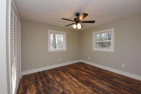 A home in Hiawassee