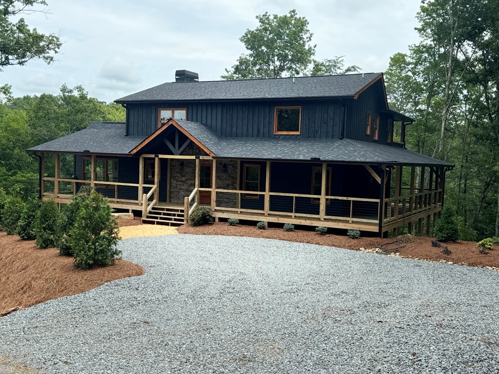 61 River Retreat Road