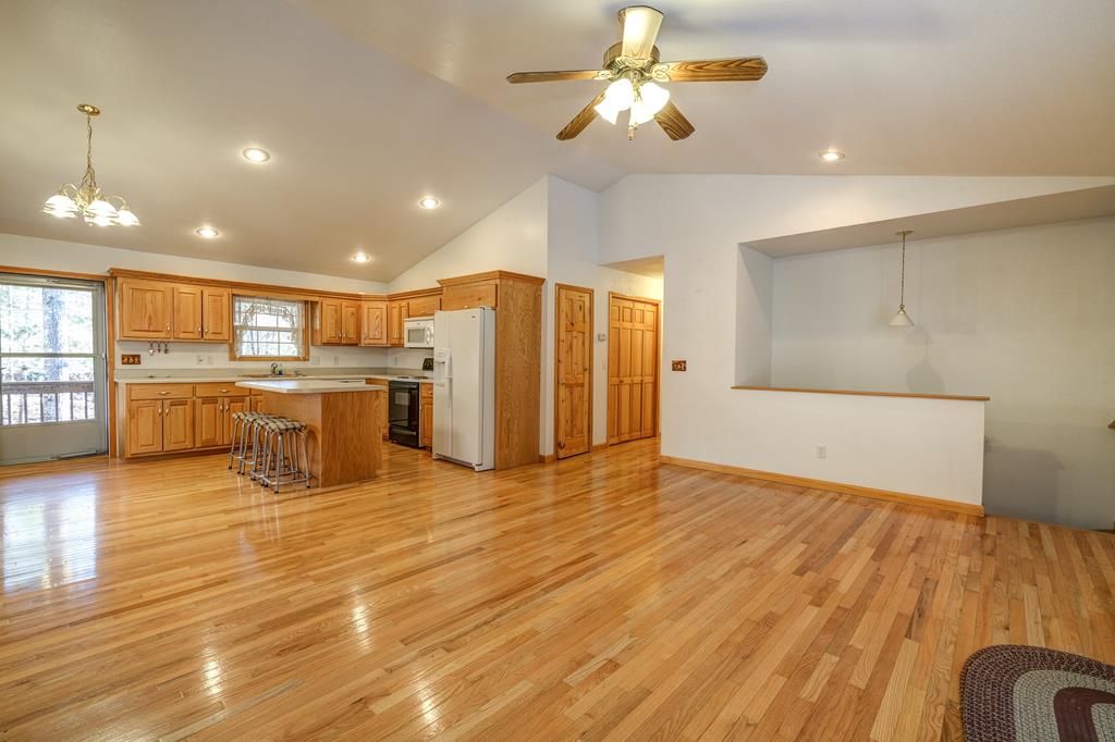 60 Tuttle Lane