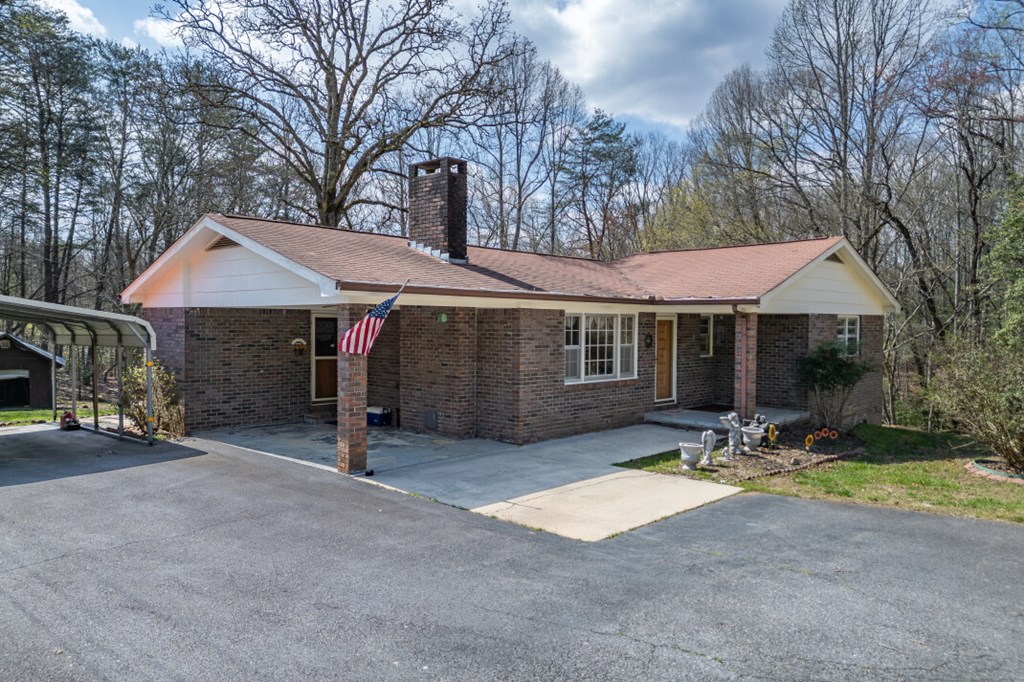 1266 Ford Road
