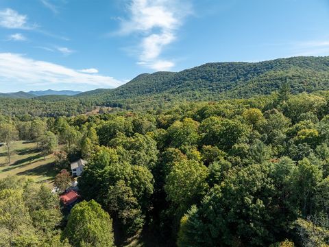 A home in Blairsville