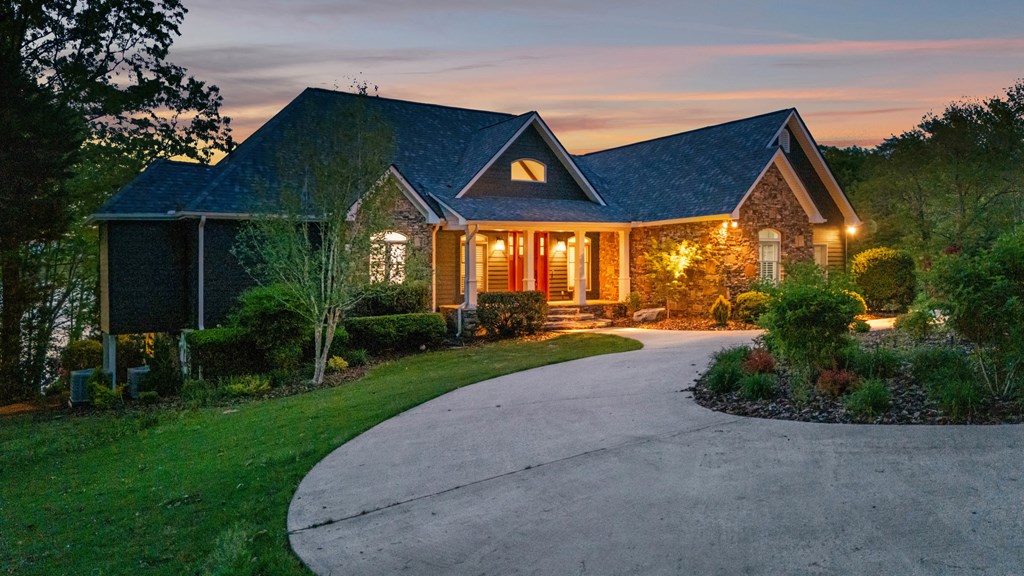 703 Cherokee Hills