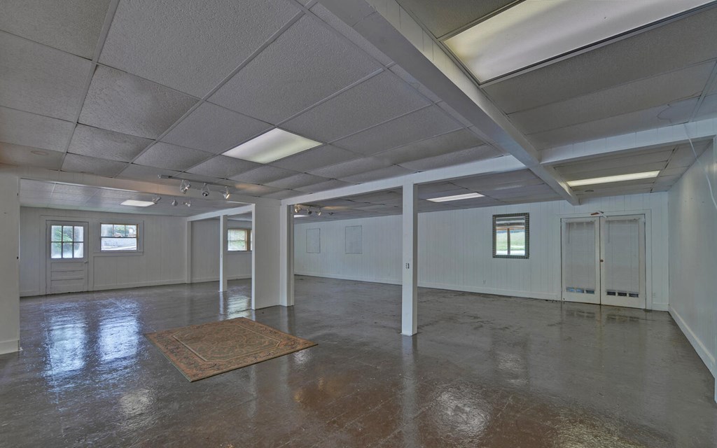 7493 Us Hwy 76 W