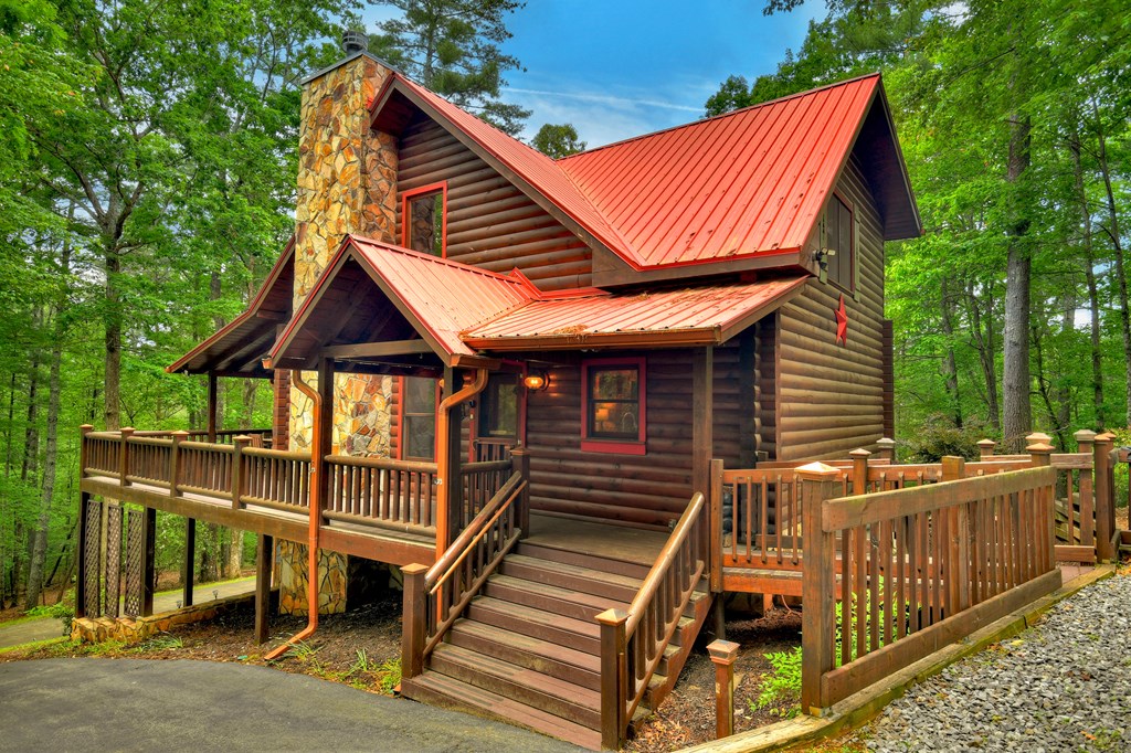 208 Crestview Lane